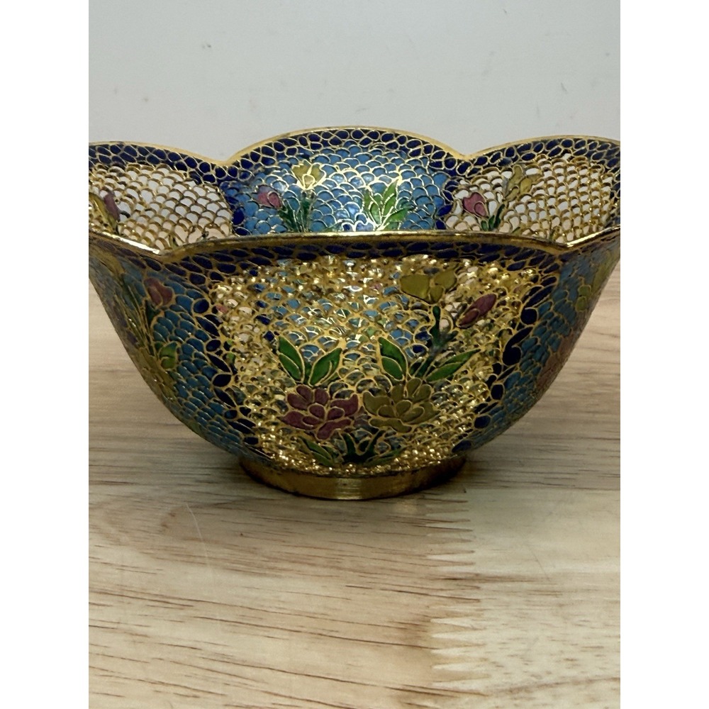 Vintage Chinese Plique-à-Jour Cloisonné Enamel Floral 1950s Bowl 6" Scalloped #2